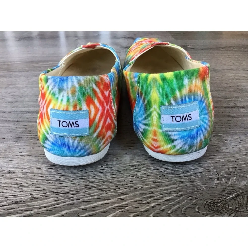Toms Classic Alpargatas Womens Size 8.5 Slip on CANVAS Shoes Flats Tie Dye